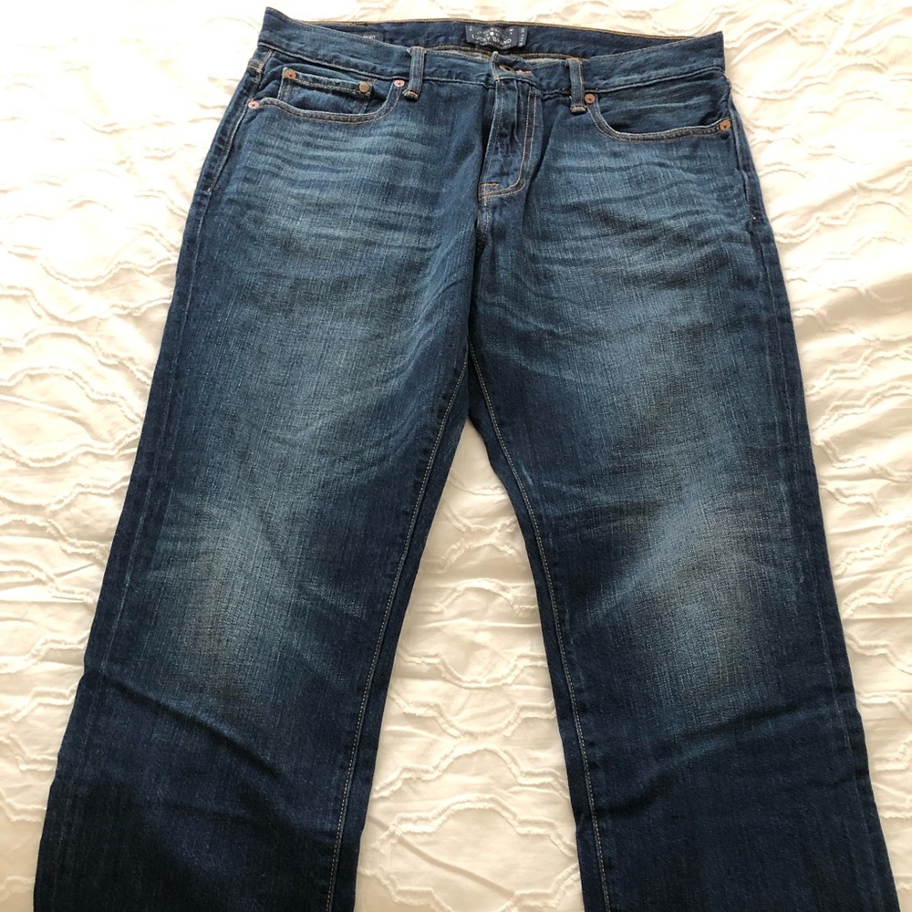 Lucky Brand Blue Jeans 34x30 Straight Leg